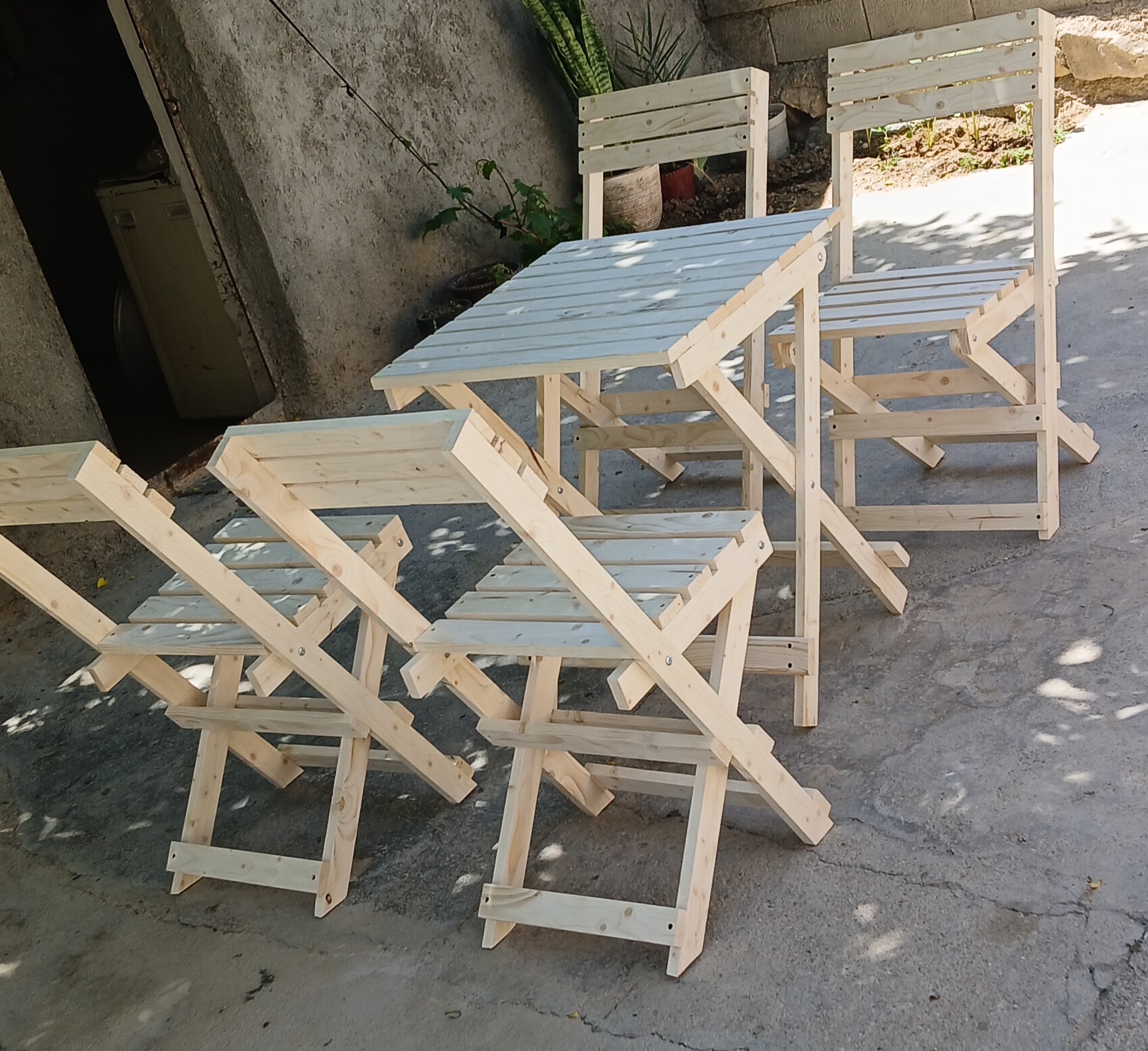 میزوصندلی تاشو چوبی پک ۴نفره چوب روس خرید مستقیم از تولید کننده